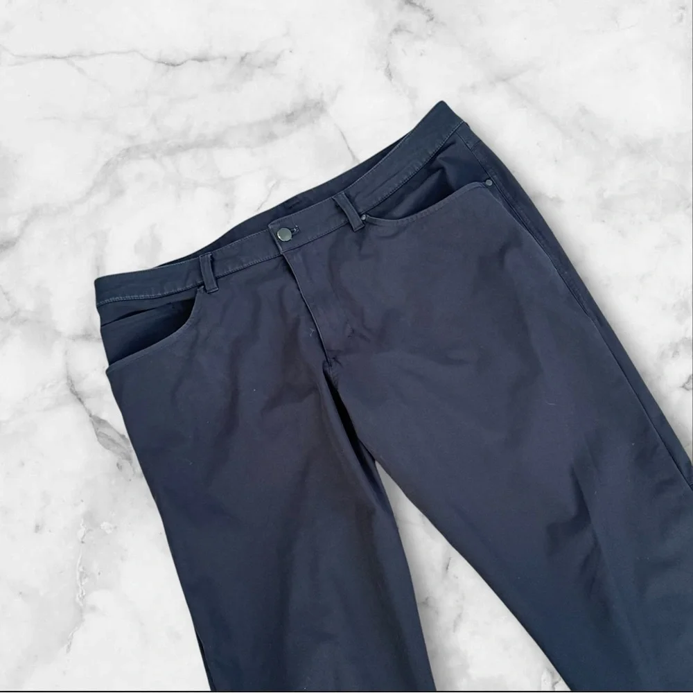Lululemon ABC Classic Fit Warpstreme Performance Pants Black Size W36 Inseam 30‎